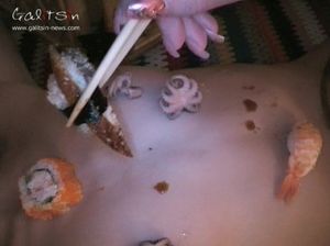 Интимные развлечения в японском стиле трех русских голых девушек