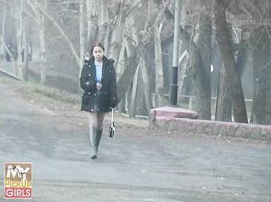 Русский пикапер трахает рыжую женщину на зимней улице